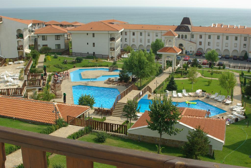 Kambani Bells Apart Complex Sveti Vlas Exterior photo